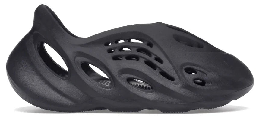 Yeezy Foam RNNR "Onyx"
